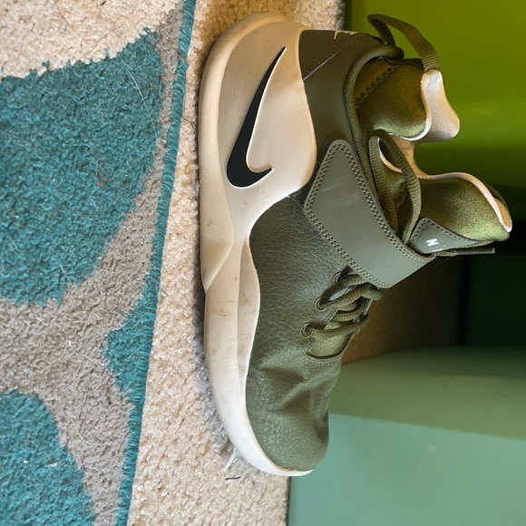 Nike Other - Tennis shoes